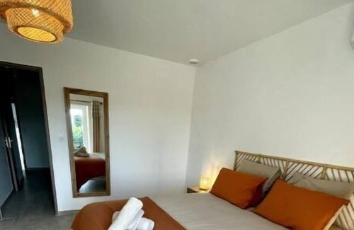 Rasteau House | Grange Entre Vignes et Oliviers