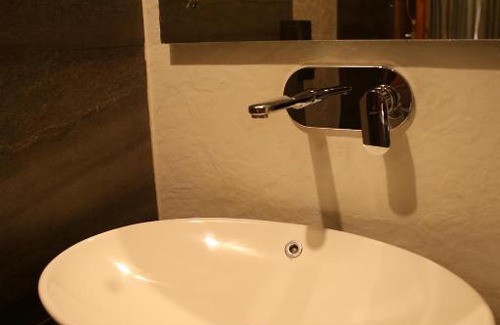 Bullawala Resort | Granny's Den Resort