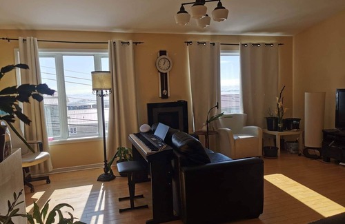 Iqaluit House | Grant's Arctic Escape