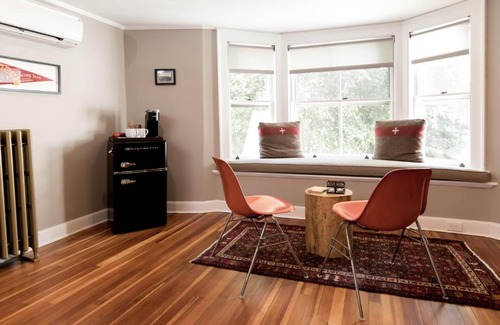 Housatonic Bed & Breakfast | Granville House