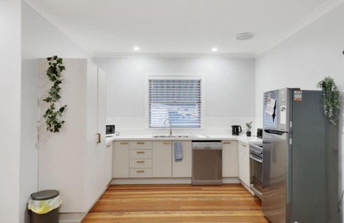 Cessnock House | Grape Escape Wine Country Oasis
