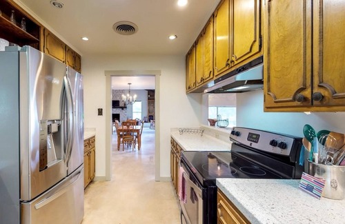 Fredericksburg House | Grapetown Farm House B&B
