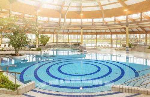 Gross Zicker Apartment | gratis Nutzung vom AHOI Erlebnisbad und Sauna in Sellin - Haus Inselwind FeWo MEERwellen