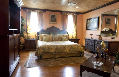 Downtown Nassau Resort | Graycliff Hotel And Restaurant