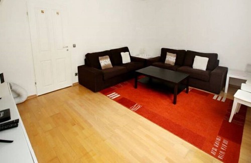 Pempelfort Apartment | Great apartment on NORDSTRASSE!