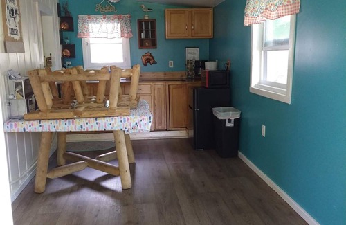 Harrison Cabin | Great Cozy Cabin, in Lake Community, Private Beach,State land,Trails,Fishing,Orv