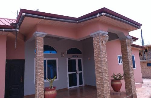 Accra House | Great Escape Inn Hotel