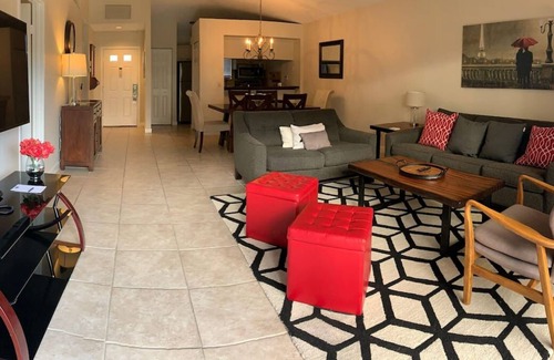 Hunt Club Resort | Great Location! 2 Beautiful Units, Short Drive to Palm Beach Kennel Club, Pool