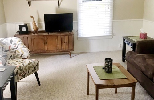 Batavia Apartment | Great location in town ~ Comfortable two-bedroom upper