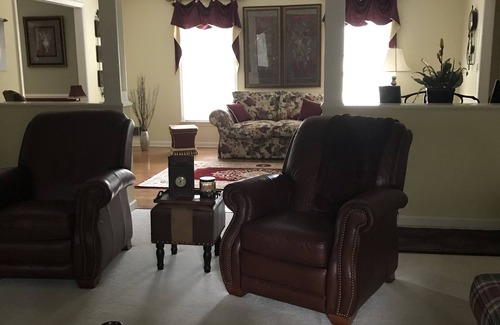 North Augusta House | Great Masters Week Home - 8 miles from the Augusta National!