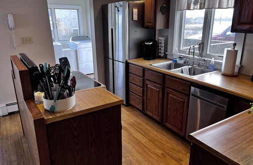 Great Neck House | Great Neck Ipswich Ma. 3 Bedrooms 2 Baths Beachfront House