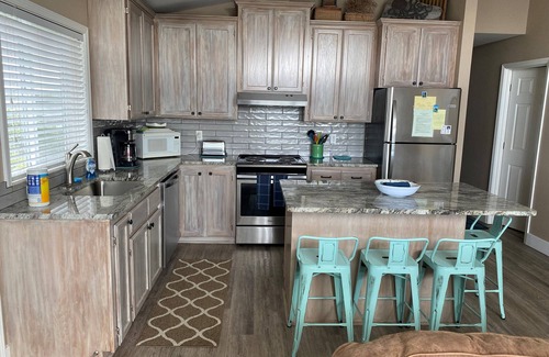 Bandon Condo | Great Place For A Family Vacation - Close to Beach -