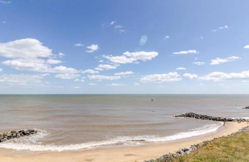 Hopton on Sea Other | Great Seaside 8 Berth Caravan At Haven Hopton-On-Sea In Norfolk Ref 80010T