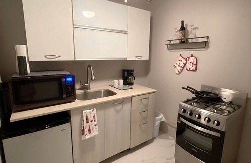 Bairoa House | Great view rental unit Close to everything we love!