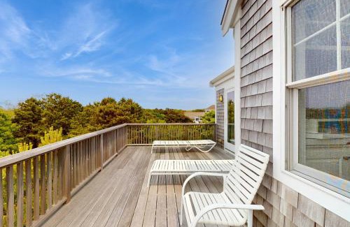 North Eastham House | Great View