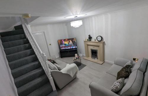 Walsall Apartment | Greatmindz's home away from home