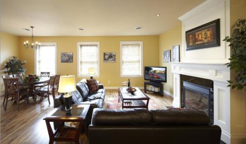 Old Town Historic District Apartment | Greaves Sweet Escape