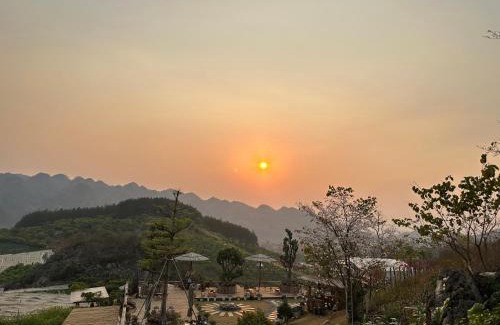 Moc Chau Cabin | Green farm home & coffee