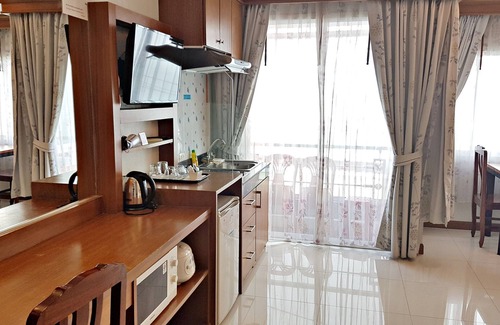 Patong Apartment | Green Harbor Hotel & Service Apartment