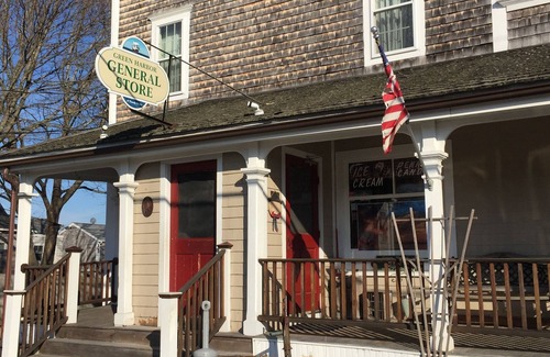 Green Harbor-Cedar Crest House | Green Harbor Three bedroom home.