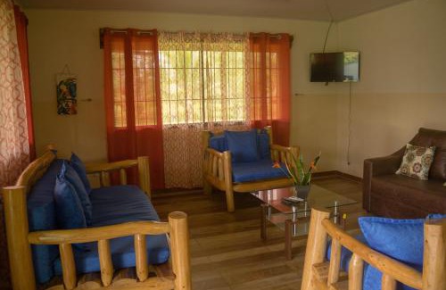Canton Guatuso Villa | Green House