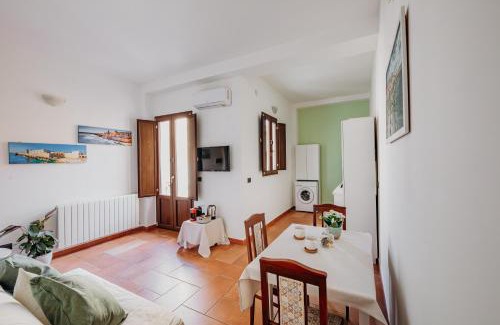Santa Lucia Apartment | Green Leaves Apartment