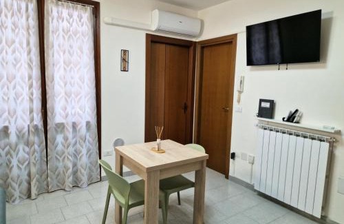 Forli Apartment | GREEN LOFT - Appartamento In Centro con AC, Wi-Fi