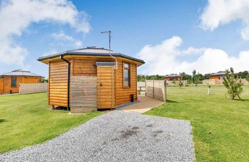 Fitling Resort | Green Meadows Park