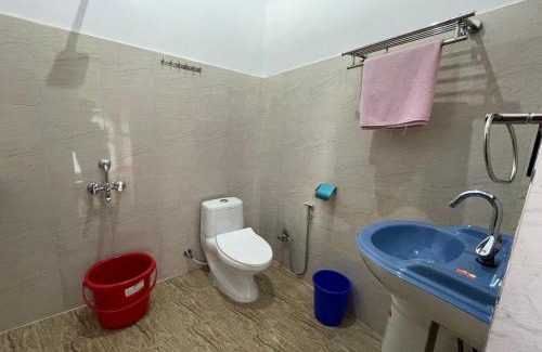 Munsyari House | Green Mountain Homestay - Birthi Falls near Munsyari