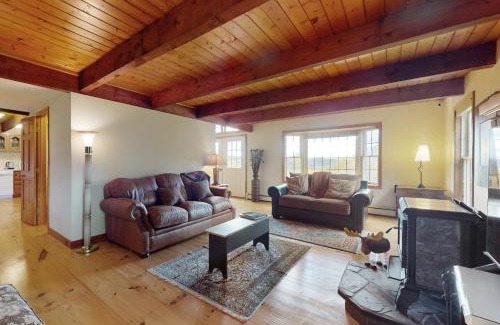 West Dover House | Green Mountain Sunrise