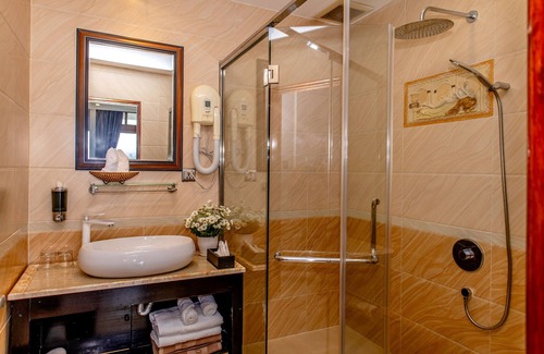 Nha Trang Resort | Green Oasis Nha Trang Resort