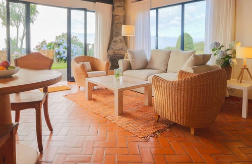Mosteiros Cottage | Green OceanView Relaxing Cottage