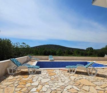 Pozorac Apartment | Green paradise