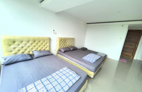 Depok Apartment | Green Park 926 by We Stay
