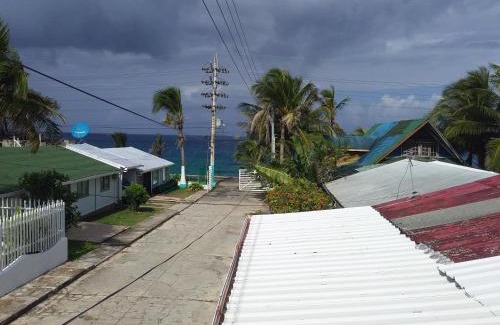 San Andres Apartment | Green Sea Villa Helen Inn located at Kilometer 4 Circunvalar