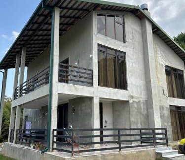 Telavi House | Green Shuamta