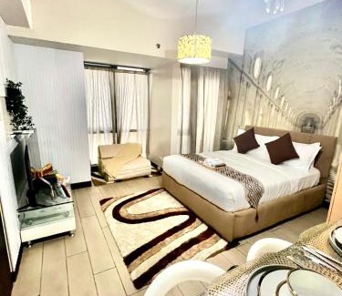 Legazpi Village Apartment | Greenbelt Hamilton Tower 1 Legazpi Makati City - by ES Elite Suites