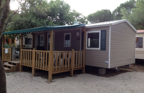Roquebrune-sur-Argens House | Greenchalet on the Campsite Leï Suves, a family-friendly camping site