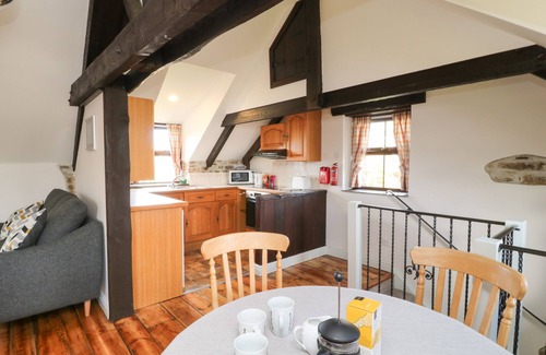 Holsworthy Cottage | Greenfinch