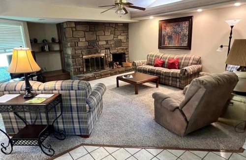 Bella Vista Apartment | Greens One Vacation Home 37