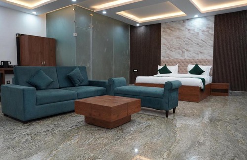 Sadabad Hotel | GreenSarovar Hotel