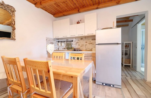 Vela Luka Cottage | Greenside Cottage Lumi-Two Bedroom Holiday Home with Terrace and Sea view