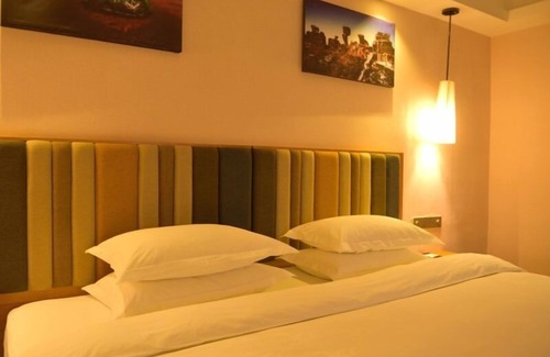 Qixingguan District Hotel | GreenTree Eastern Bijie Qixingguan Zhaoshanghuayuan Hotel