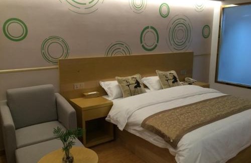 Xiuning County Hotel | GreenTree Inn Huangshan Xiuning County Qiyun Mountain Business Hotel