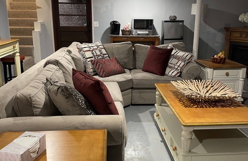 Wade Hampton Apartment | Greenville’s Resting Place