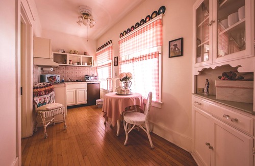 Bisbee House | Greenway Manor