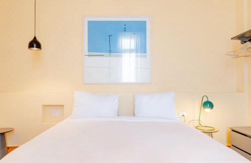 Al-'Atarin Apartment | grey l studio apartments Downtown Alexandria Menasce House