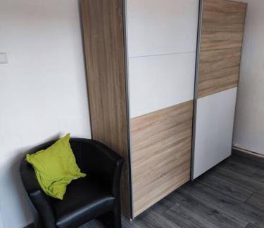 Osnabrueck Apartment | Große Wohnung mit Balkon zentral in Osnabrück