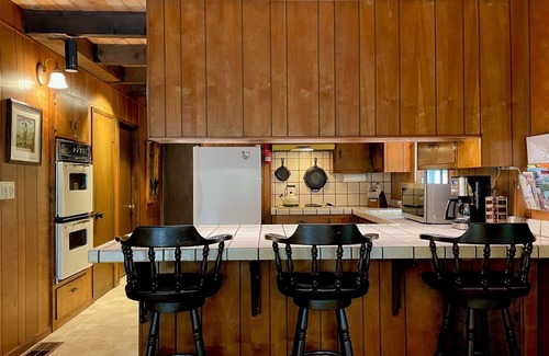 Placerville Cabin | Groovy Cabin in the woods is a perfect place for family and friends to gather.