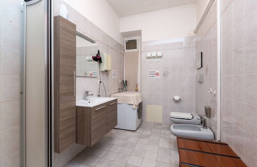 Barriera di Milano Bed & Breakfast | Grotta di Rita